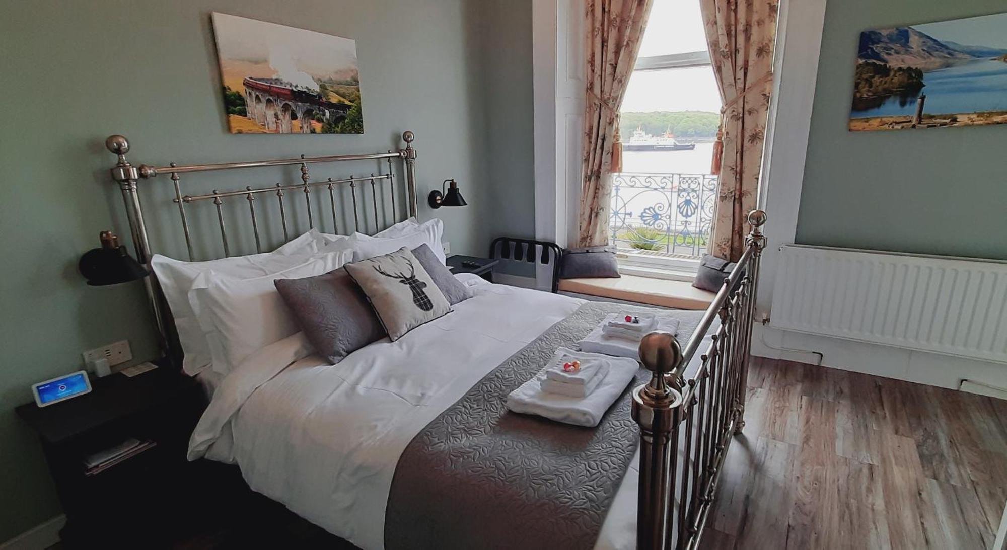 Highlander House Boutique Hotel Rothesay Exterior photo