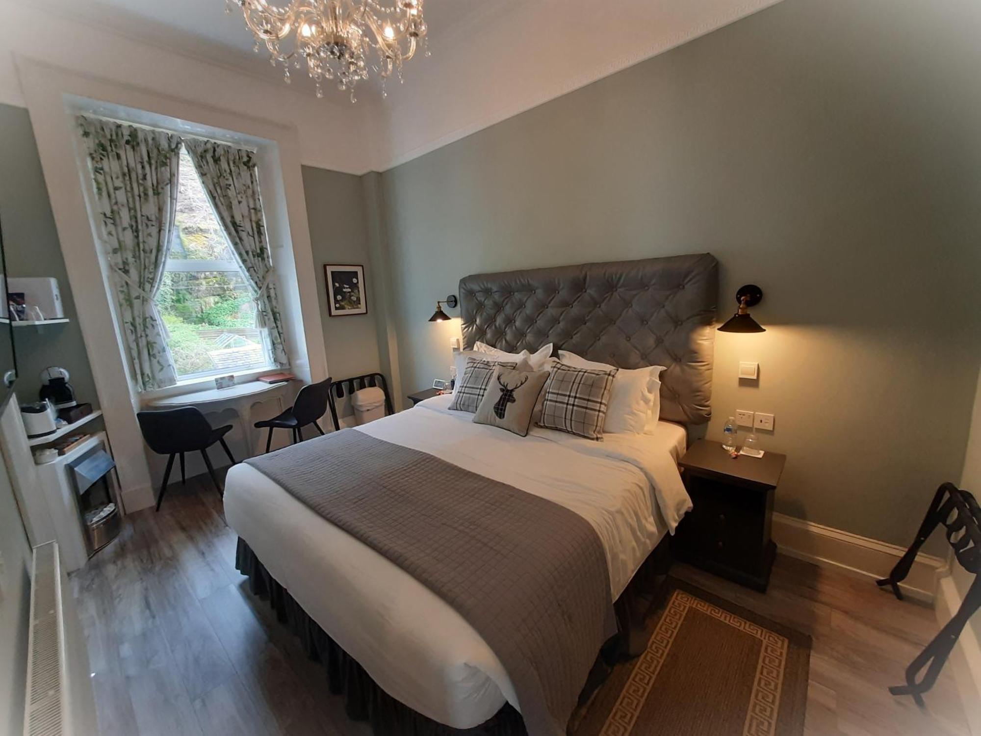 Highlander House Boutique Hotel Rothesay Exterior photo